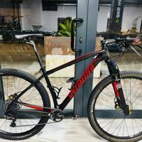 Specialized Stumpjumper 29 taglia L in carbonio