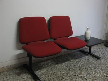 DIVANETTO ATTESA