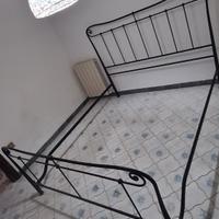 Letto matrimoniale in ferro battuto