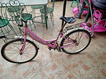  bicicletta da donna colore rosa dell marca M