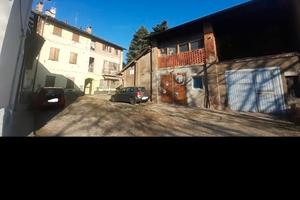 Box ad uso autorimessa con soppalco