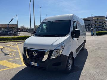 Nissan interstar 2.3 dvi furgone passo medio 023