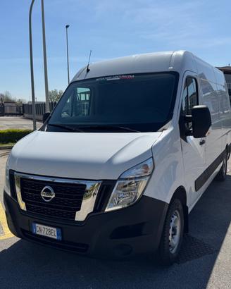 Nissan interstar 2.3 dvi furgone passo medio 023