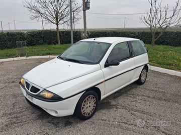 lancia 1.1 benzina Ok neopatentati 