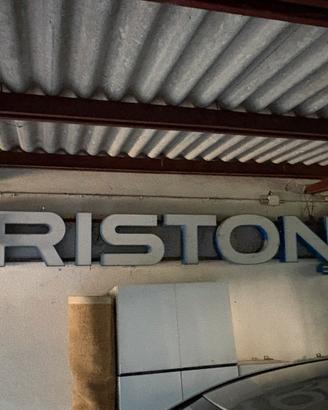 Insegna luminosa Ariston