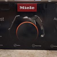 Aspirapolvere Miele Boost CX1 Active, senza sacco.