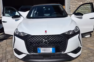  Auto DS3 benzina