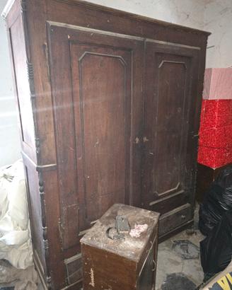 mobili antichi piemontesi