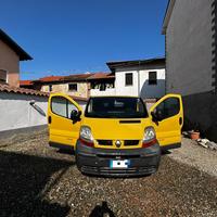 Renault trafic 2002