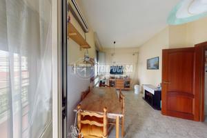 Appartamento di 4 vani e accessori, Casoria.