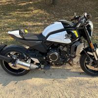 CFMOTO 700CL-X Sport