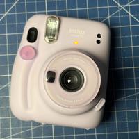 Fujifilm instax mini 11 viola + 20 pellicole