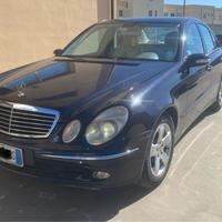 Mercedes E280 avantgarde 2006