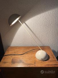 Lampada modello Bikini prodotta da Tronconi