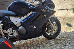 Honda VFR 800 - 2003