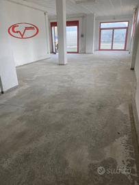 Immobile di 140 m² con 1 locale a Montevarchi