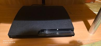 PS3 Slim + giochi e controller