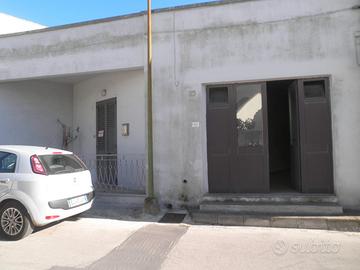Casa indipendente con giardino e garage
