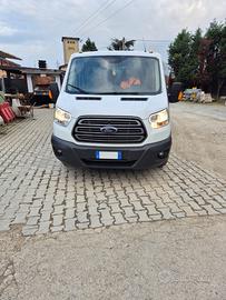 Ford Transit 7 posti