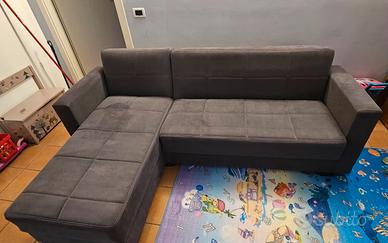 Divano letto angolare con penisola + pouf 