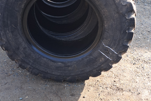 Gomme michelin 17.5 r 25