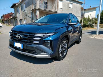 Hyundai TUCSON 1.6 Automatica Diesel-Ibrida 2025