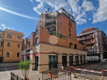 3 LOCALI A TERNI
