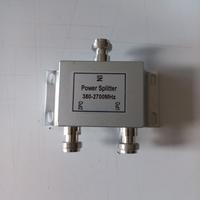 SPLITTER 380-2700MHz ATTACCHI N