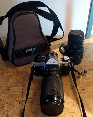Canon AE-1 Program + 2 obiettivi e borsa kit

