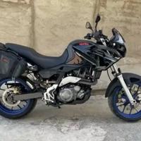 Aprilia Pegaso strada