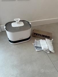 Fontana automatica per gatti