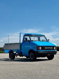 BEDFORD CF270d – 1981