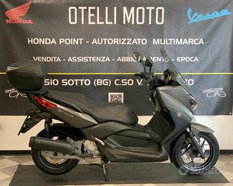 YAMAHA X MAX 125