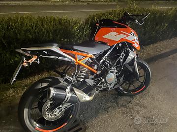 KTM 125 Duke - 2021