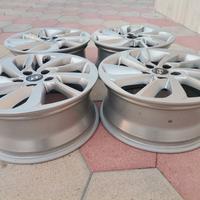 cerchi in lega 17" per Hyundai Tucson 