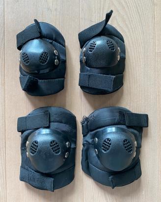 Set ginocchiere + gomitiere M per sport su rotelle