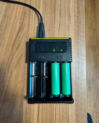 Nitecore New i4 + Batterie 18650