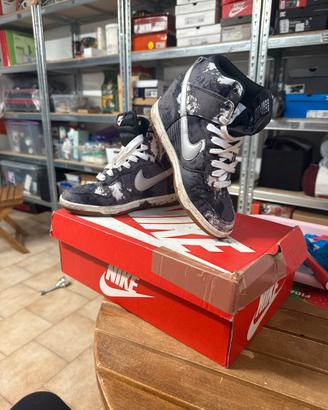 Scarpe nike alte usate pochissimo numero 37.5