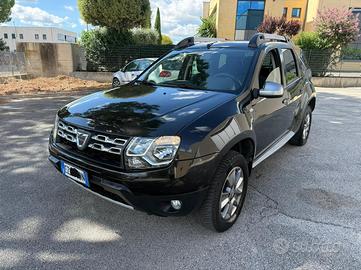 DACIA DUSTER 1.6 MET 2015 12 MESI DI GARANZIA 