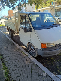 Furgone ribaltabile trilaterale