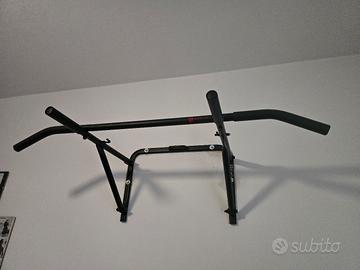 barra traz. Parallele, e attrezzi 