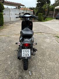 Scarabeo 100 targato 50