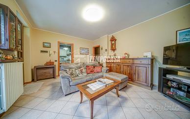 Villa a schiera a Cairate
