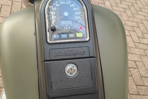 Suzuki VL Intruder 1500