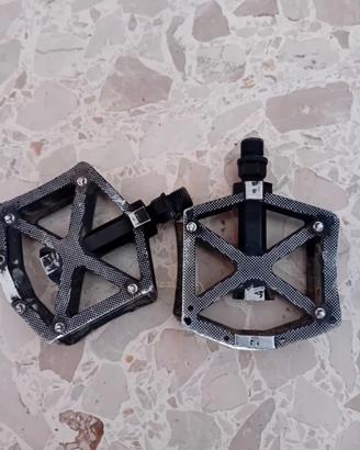 pedali per bici mtb
