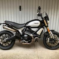 Ducati scrambler 1100