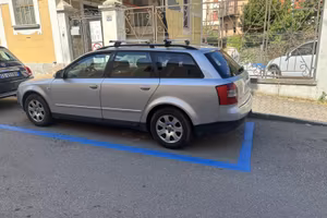 Auto  Audi A4
