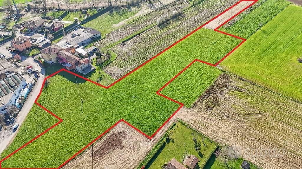 Terreno di 13200 m² a Barzana - Vista 3