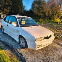 Lancia Delta 1.6 hpe