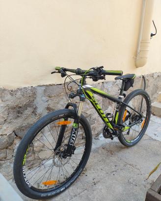 scott scale 750